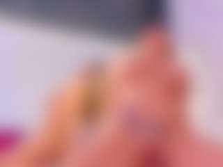 Karissia's Live Sex Cam Show