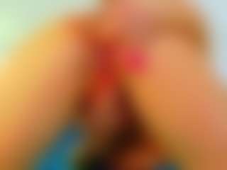Karissia's Live Sex Cam Show