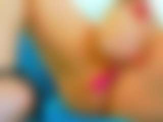 Karissia's Live Sex Cam Show