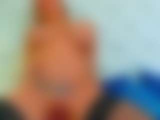 Karissia's Live Sex Cam Show