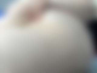 Alondra-zaens's Live Sex Cam Show
