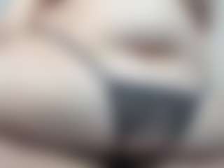 Alondra-zaens's Live Sex Cam Show