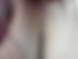 Live cam show with Alondra-zaens - Facial Piercings on Fling VIP Chat