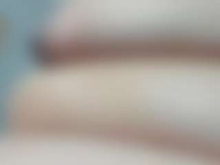 Live cam show with Alondra-zaens - Drinking on sexylive.show