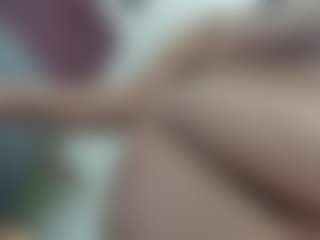 Live cam show with Alondra-zaens - Big Tits MILF on Camsoda