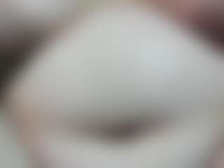 Live cam show with Alondra-zaens - Handjob on Camsoda