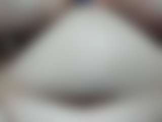 Alondra-zaens's Live Sex Cam Show