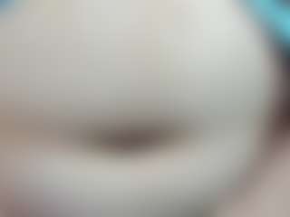 Alondra-zaens MILF webcam performer live streaming