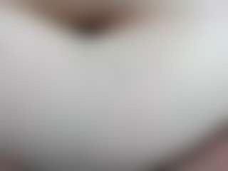 Alondra-zaens's Live Sex Cam Show