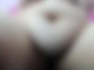 Alondra-zaens MILF webcam performer live streaming
