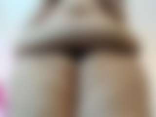 Alondra-zaens's Live Sex Cam Show