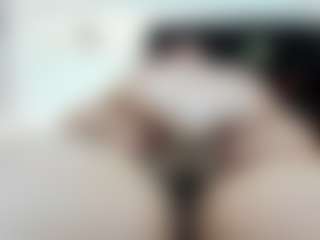 Live cam show with Alondra-zaens - Squirt MILF on https://playwithruby.com