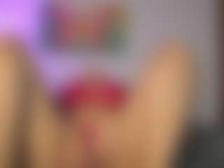 Live cam show with melany-riccii - Teen (18+) on livesuperchat.net