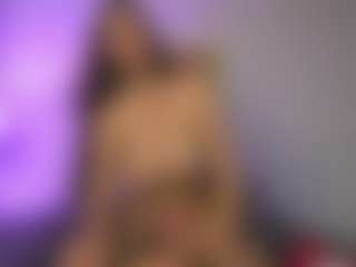Live cam show with melany-riccii - Teen (18+) on eurowanks.com