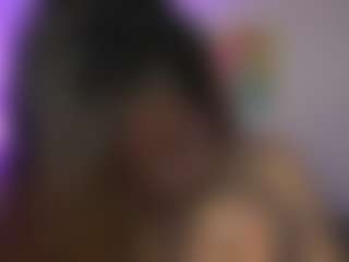 Live cam show with melany-riccii - Toys on 1on1-livenow