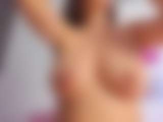 melany-riccii's Live Sex Cam Show