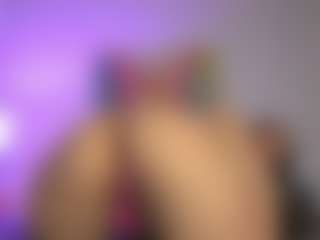 melany-riccii's Live Sex Cam Show