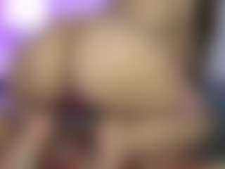 melany-riccii's Live Sex Cam Show