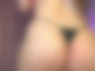 melany-riccii's Live Sex Cam Show