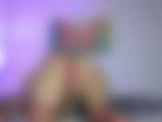 melany-riccii's Live Sex Cam Show