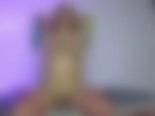 melany-riccii's Live Sex Cam Show