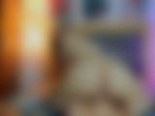 melany-riccii's Live Sex Cam Show