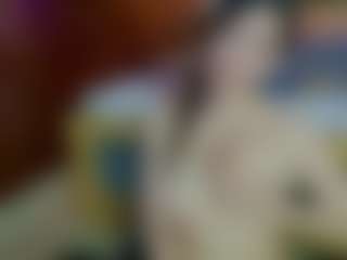 Live cam show with melany-riccii - Bedroom on CamClone