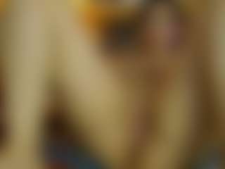 Live cam show with melany-riccii - Big Tits on Gym Cam Girls