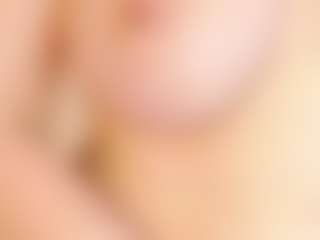 Live cam show with LauraSky - Spank on iamadamtest123.com