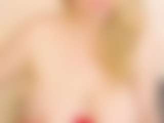 Live cam show with LauraSky - Hairy Pussy on Cam Slut