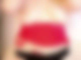 LauraSky's Live Sex Cam Show