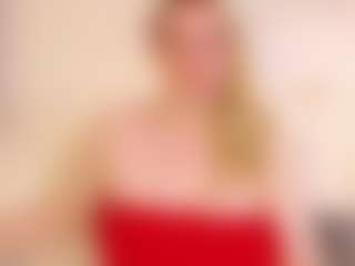 LauraSky's Live Sex Cam Show