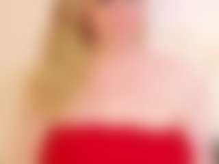 Live cam show with LauraSky - Fuck on fapnchat