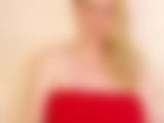 LauraSky's Live Sex Cam Show
