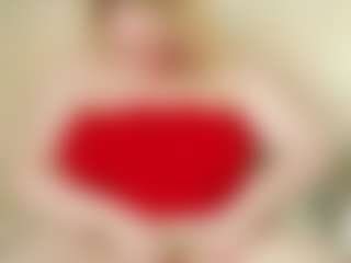 LauraSky's Live Sex Cam Show