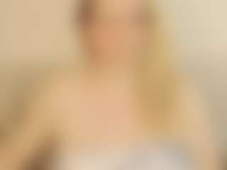 LauraSky's Live Sex Cam Show