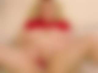 LauraSky's Live Sex Cam Show