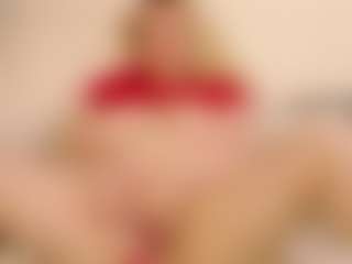 LauraSky's Live Sex Cam Show