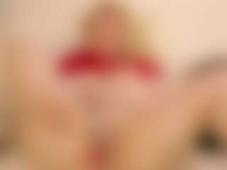 LauraSky's Live Sex Cam Show