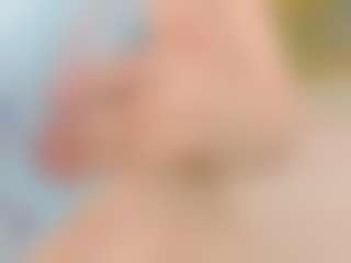 Live cam show with LauraSky - Fuck on Camsoda