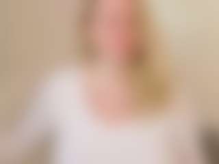 Live cam show with LauraSky - Blonde Hair on Instabang
