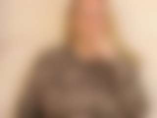 Live cam show with LauraSky - Cuckold on TeamSkeetLive