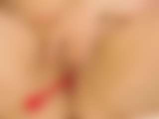 LauraSky's Live Sex Cam Show