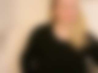 Live cam show with LauraSky - Cuckold on Hubzter Live