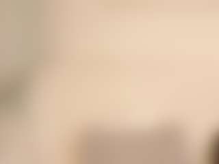 Live cam show with LauraSky - Fuck on Camming Site