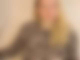 Live cam show with LauraSky - Strapon on SinfulBabes