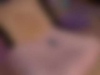 Live cam show with Adhara1 - White on live18s.com | colombia