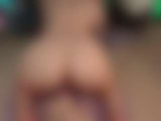 Adhara1's Live Sex Cam Show