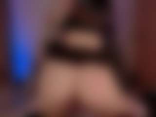 Live cam show with Adhara1 - Trimmed Teen (18+) on AdultVida.com