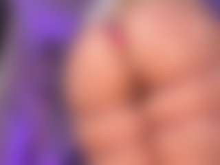 Adhara1's Live Sex Cam Show